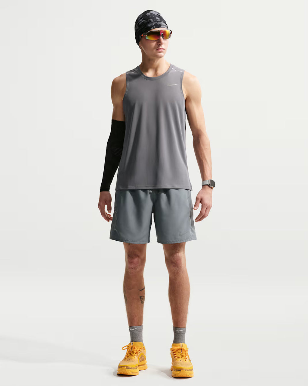 Short Nike Miler