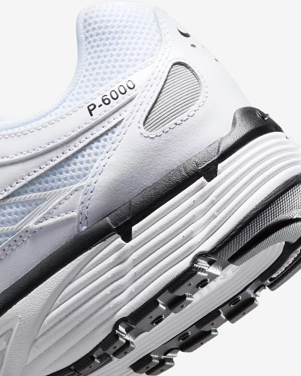 Nike P-6000 Blanc Silver