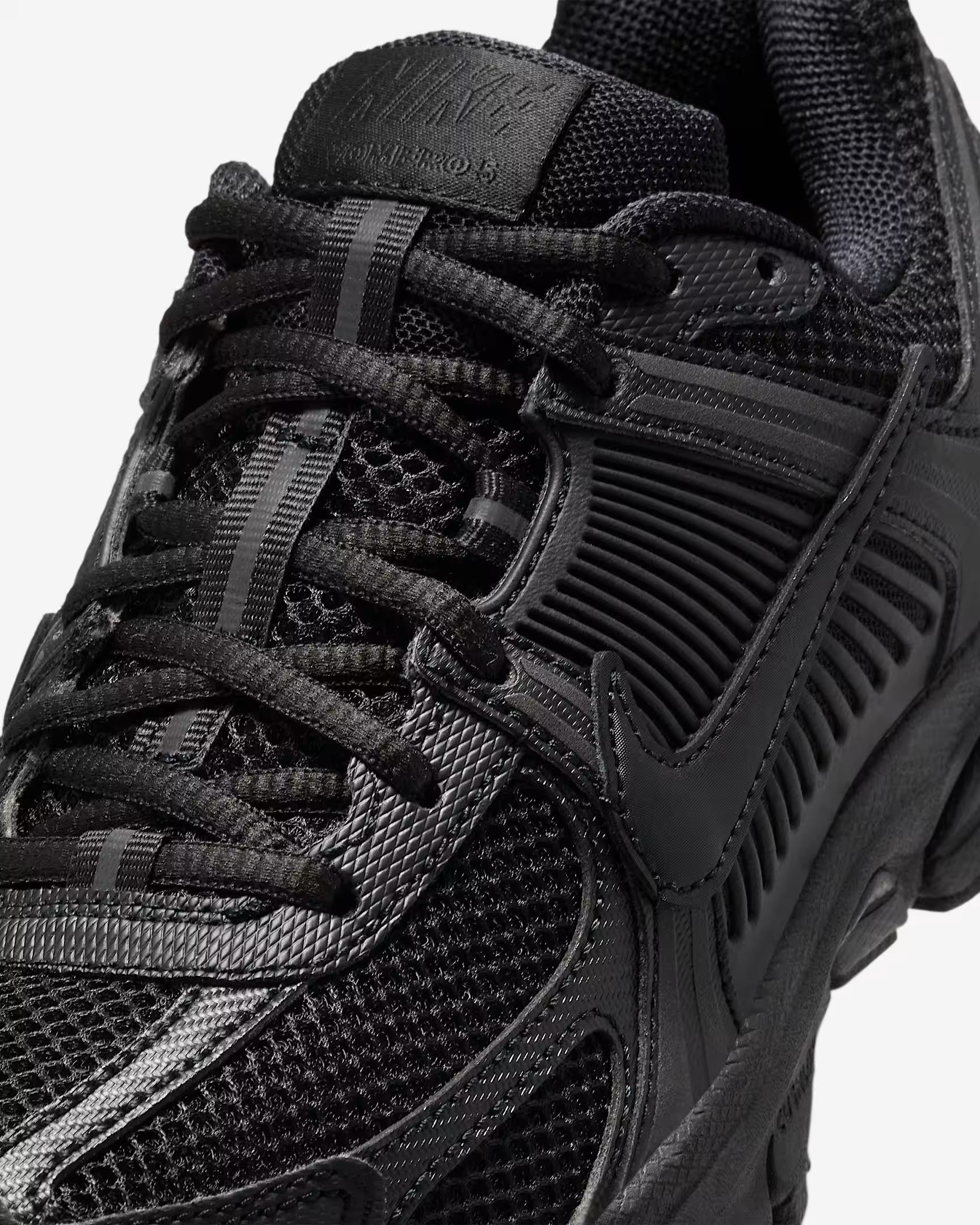 Nike Zoom Vomero 5